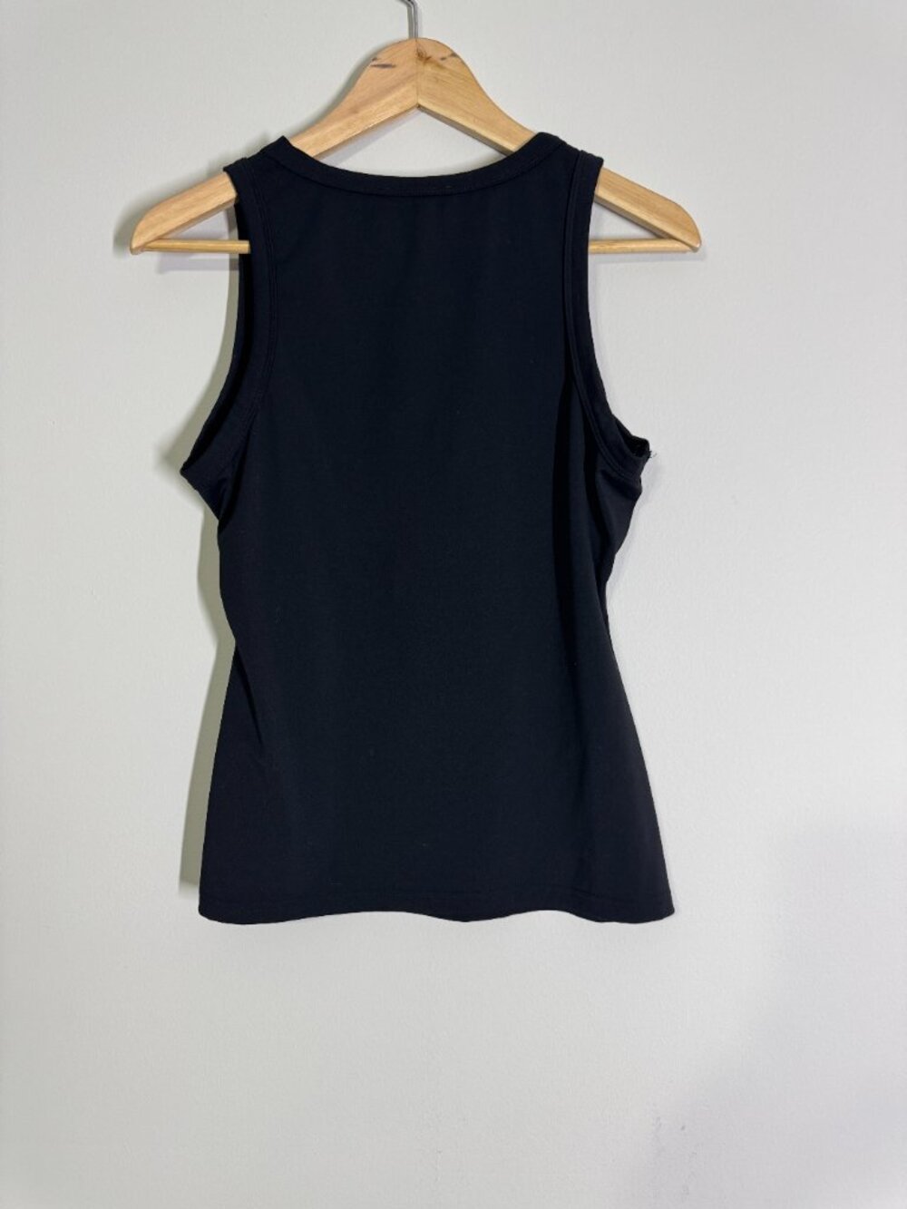 Basic Bae Women's Crew Neck Sleeveless Essential Soft-Buttery T-Shirt Black L - Picture 3 of 5